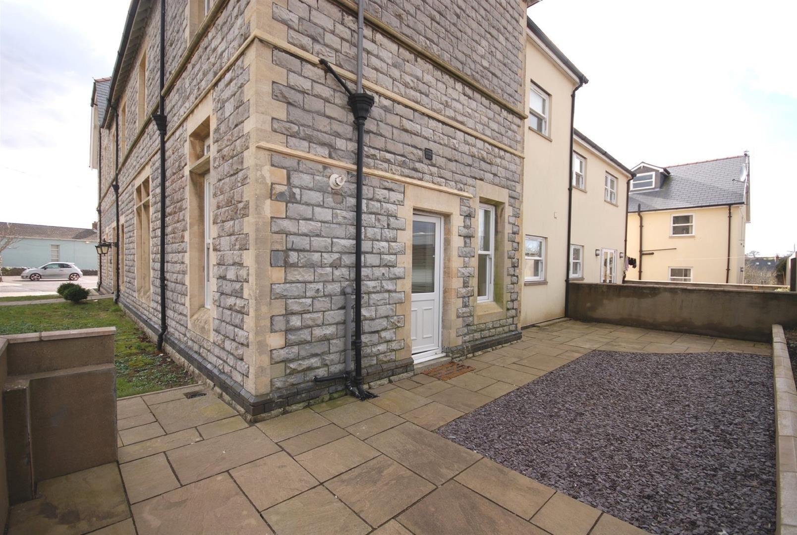 2 St Illtyds , Colhugh Street, Llantwit Major,CF61 1RE